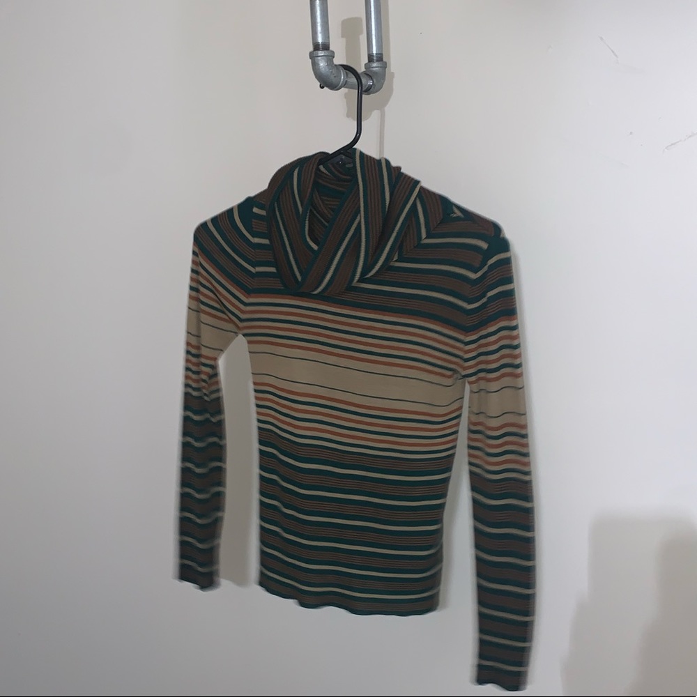 Vintage green sweater